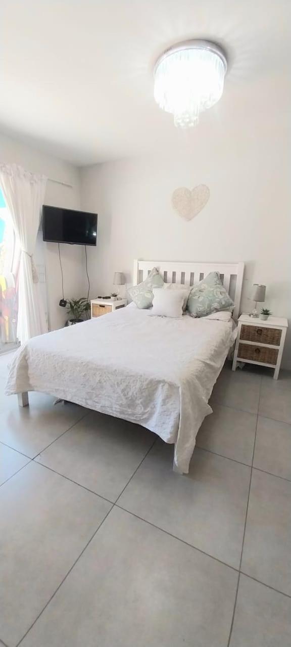 Lakeside Guest House Кейптаун Стая снимка